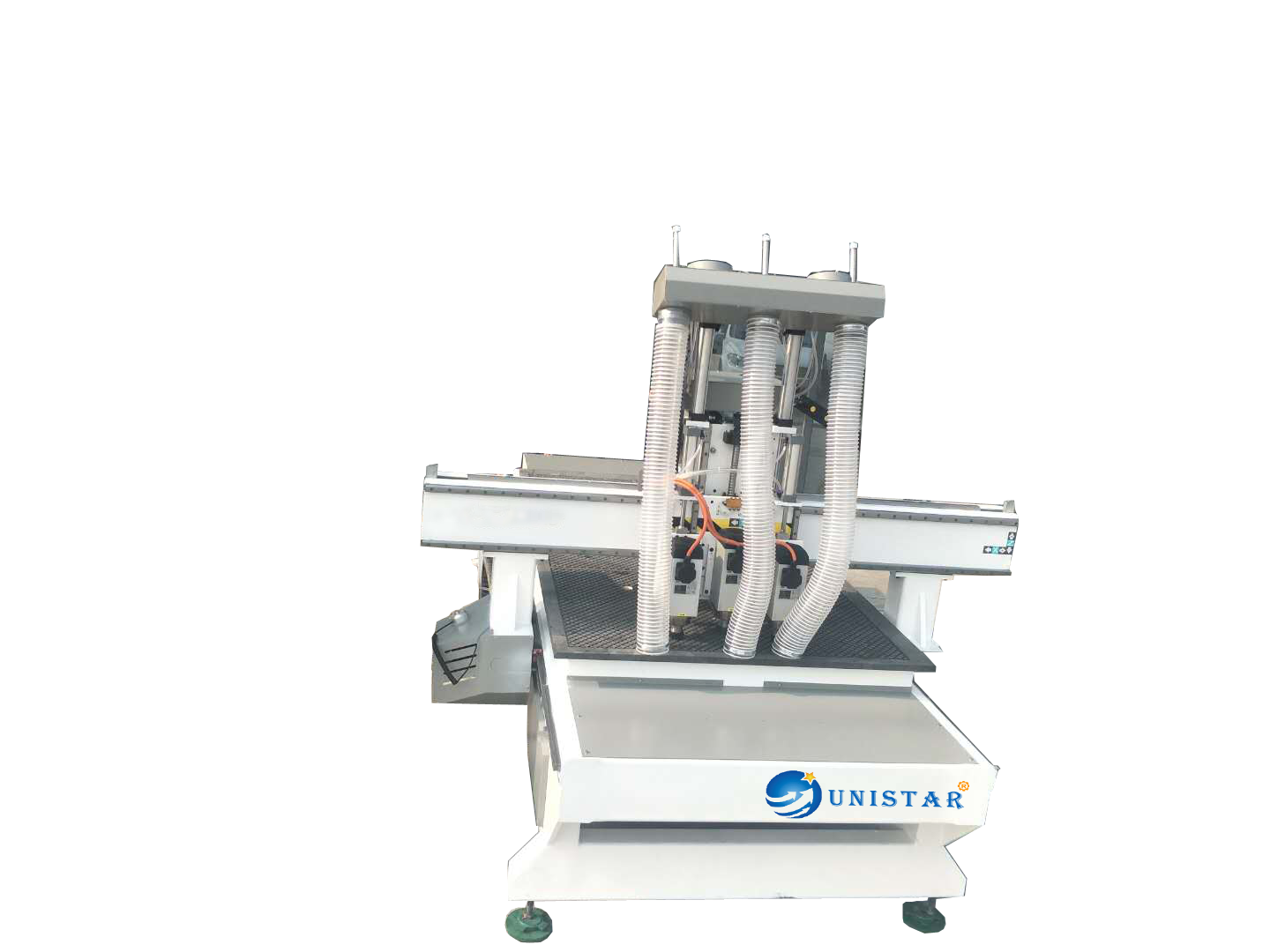 Router CNC cu trei axe cu trei procese